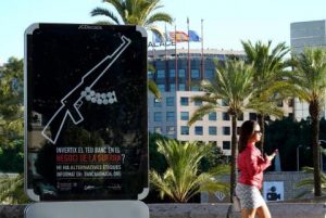 ¿Sabes si tu banco invierte en el negocio de la guerra?